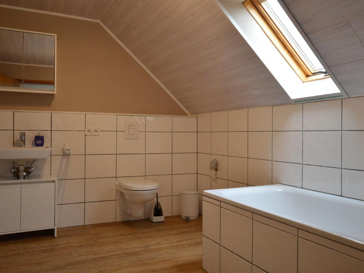 Cozy Holiday Home In Neuendorf With Garden Екстериор снимка